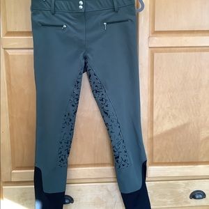 Women’s full-seat breeches